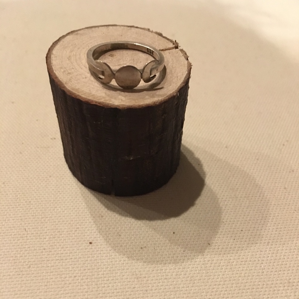 Moon phase ring// silver